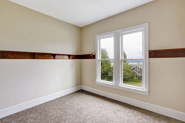 affordable double-hung vinyl window in Frisco, TX