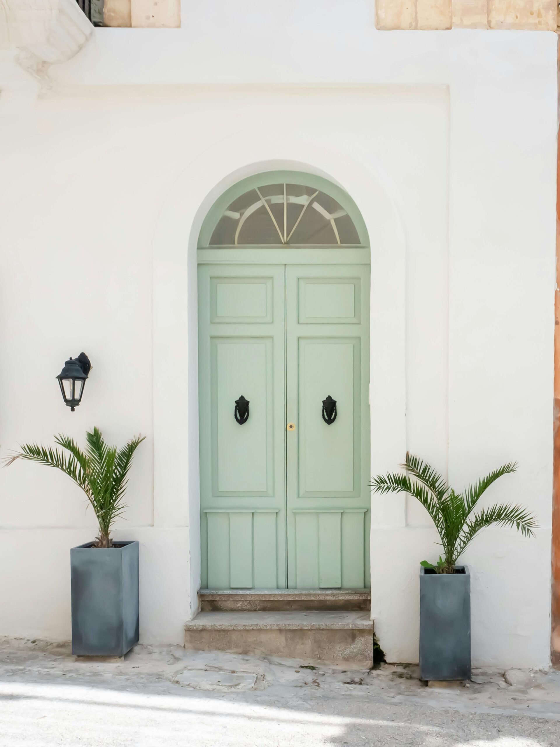 expert door installation in Preston Estates
